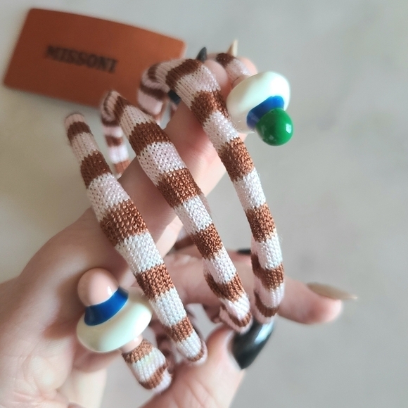 MISSONI Knit and Enamel Wrap Bracelet, One Size, Multicolor, NIB - Picture 11 of 15